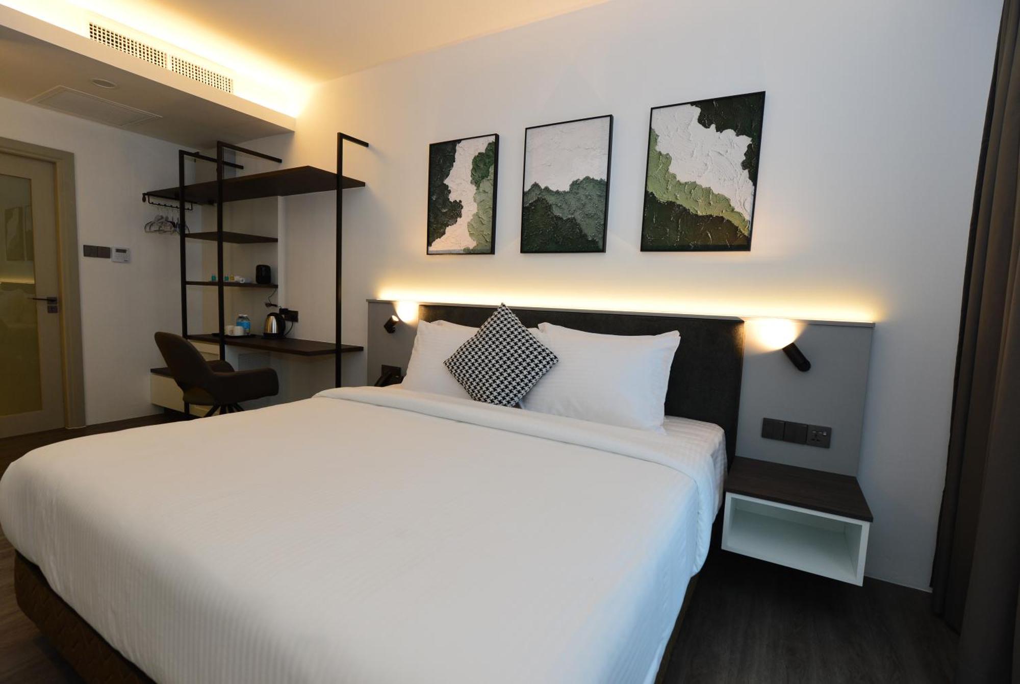 Rume Hotel Kuching Exterior photo