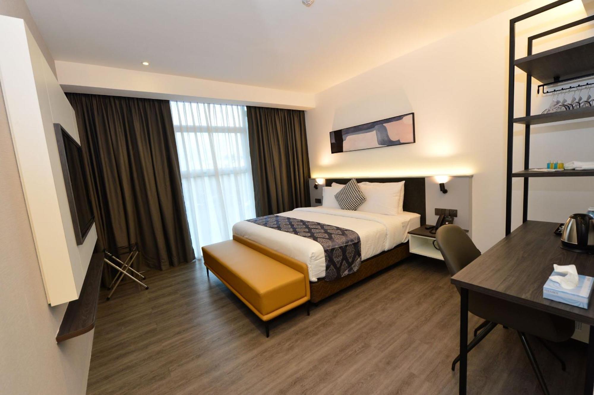 Rume Hotel Kuching Exterior photo