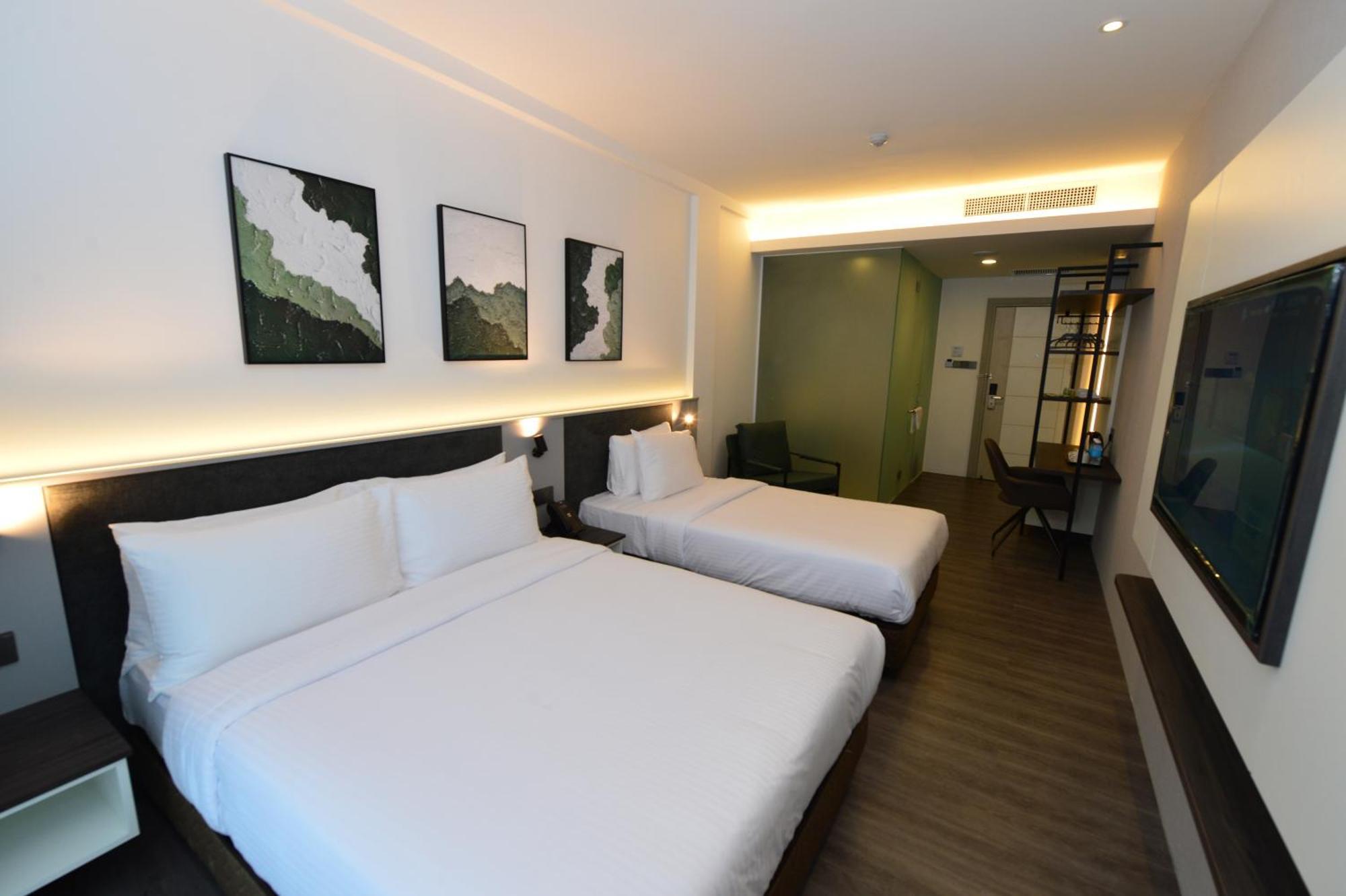 Rume Hotel Kuching Exterior photo