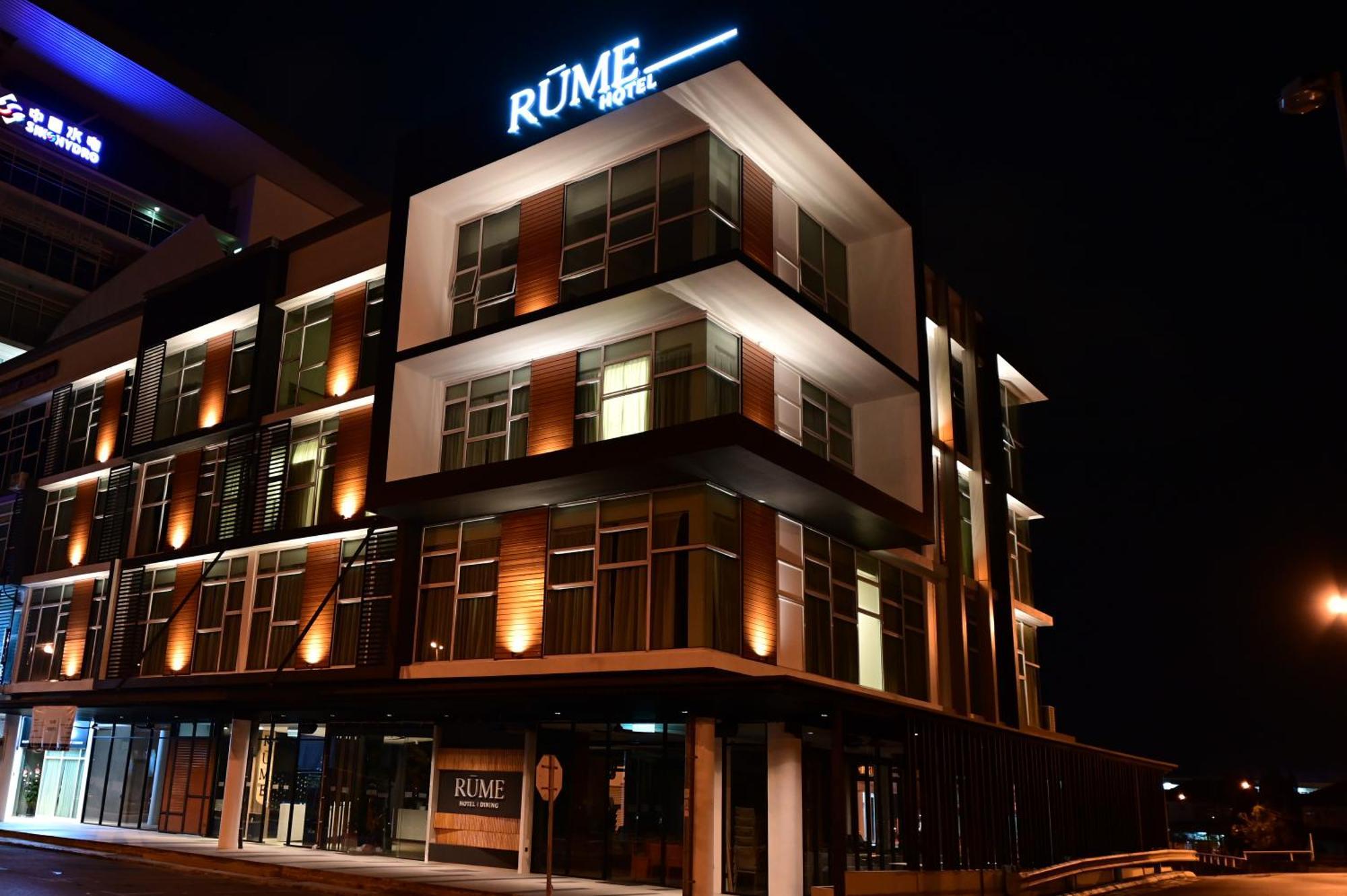 Rume Hotel Kuching Exterior photo