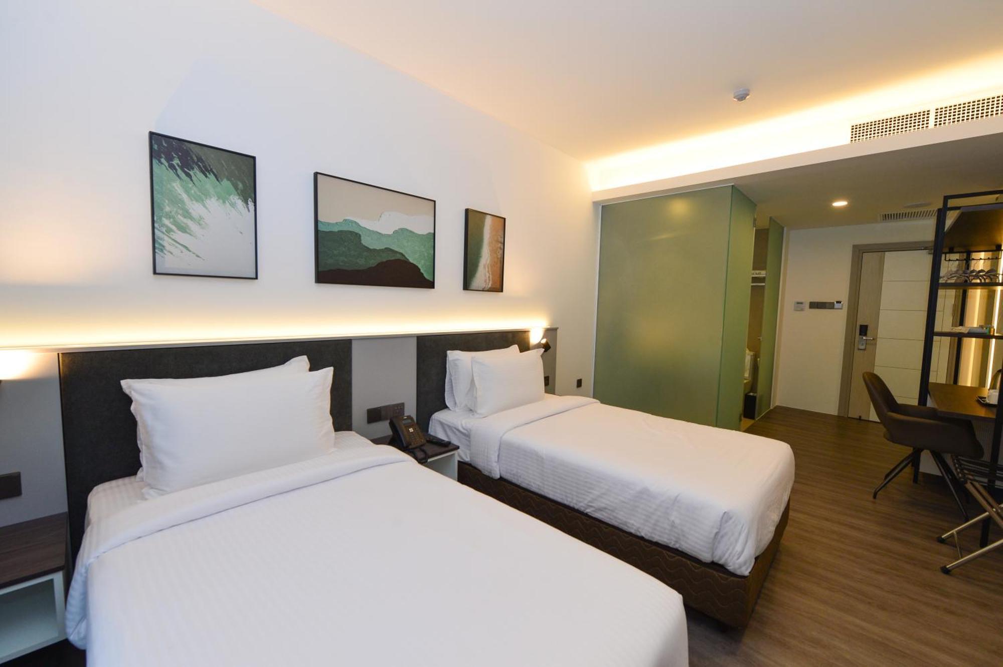 Rume Hotel Kuching Exterior photo