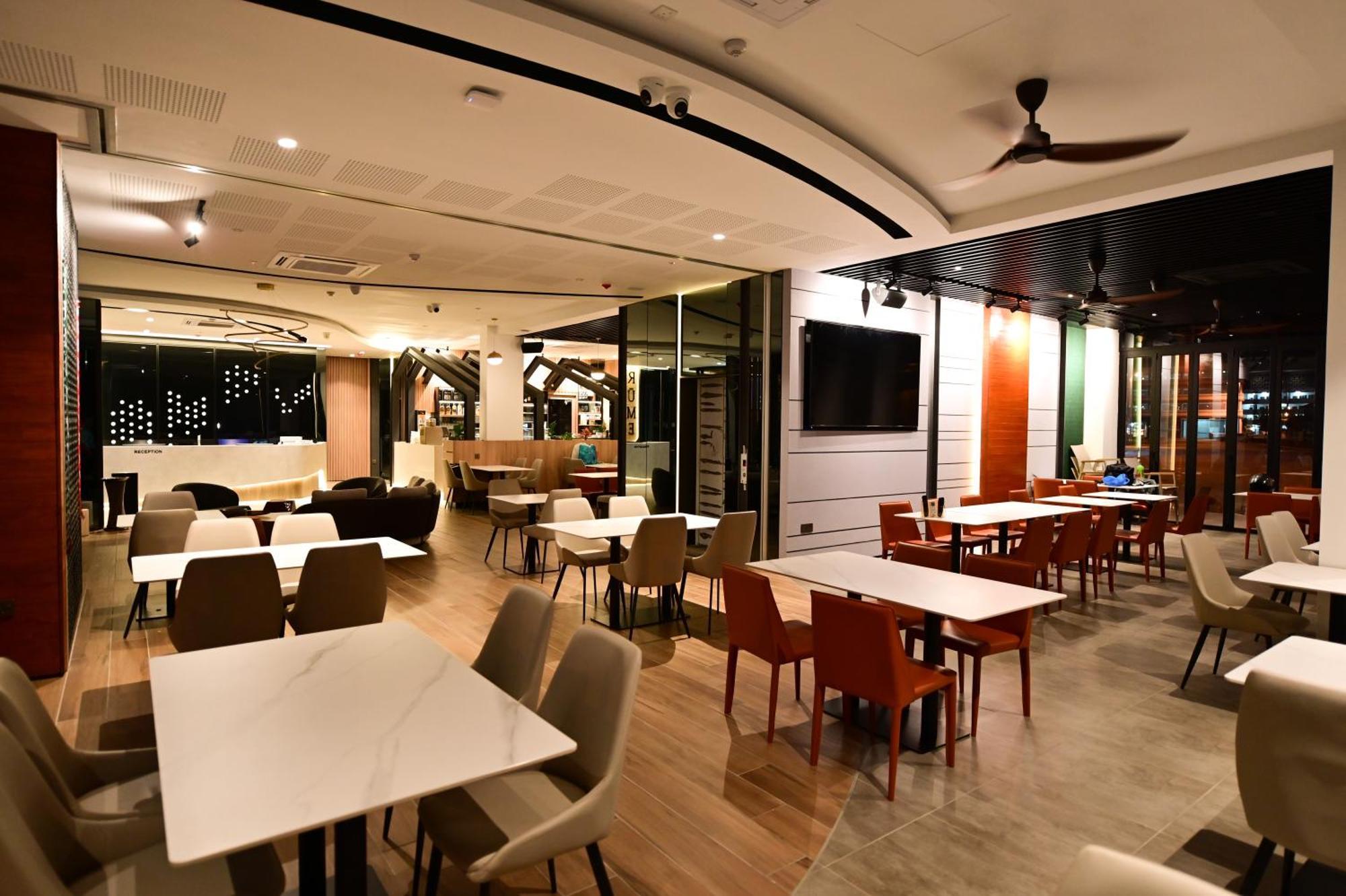 Rume Hotel Kuching Exterior photo